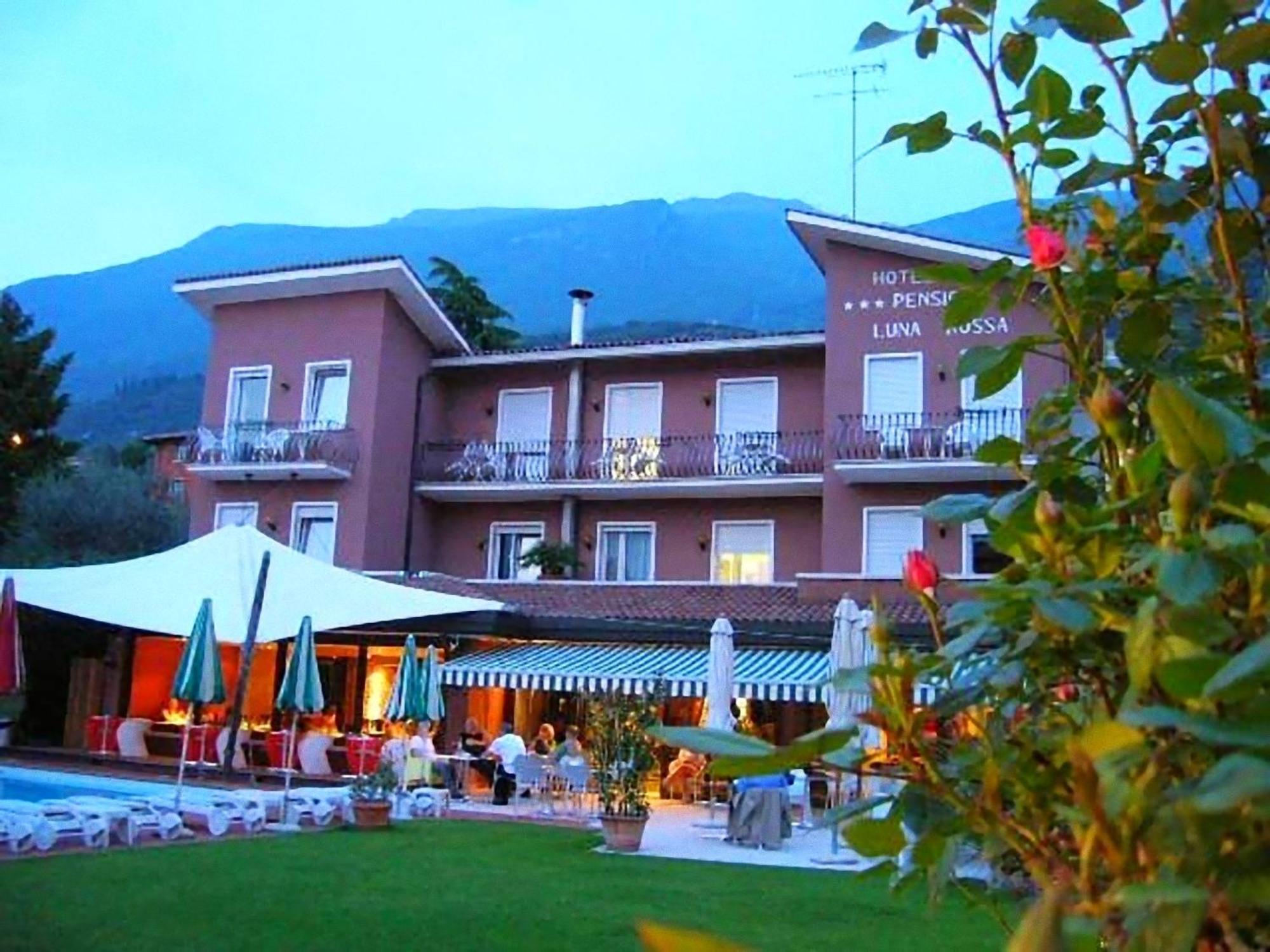 Hotel Luna Rossa (Adults Only) Malcesine Exterior foto