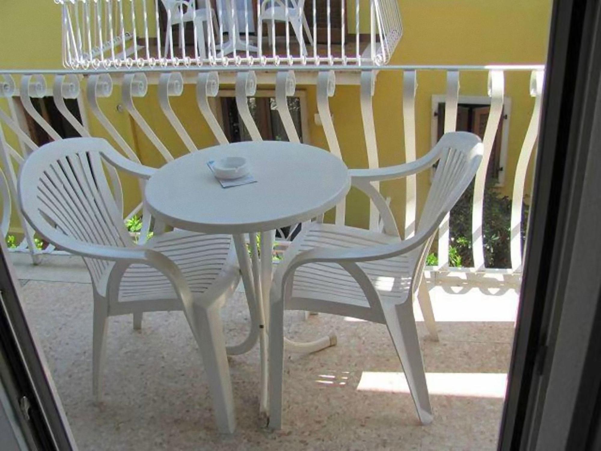 Hotel Luna Rossa (Adults Only) Malcesine Exterior foto
