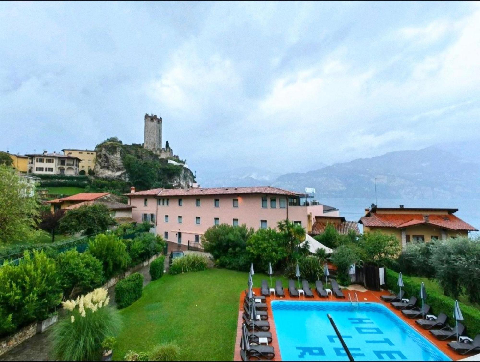 Hotel Luna Rossa (Adults Only) Malcesine Exterior foto